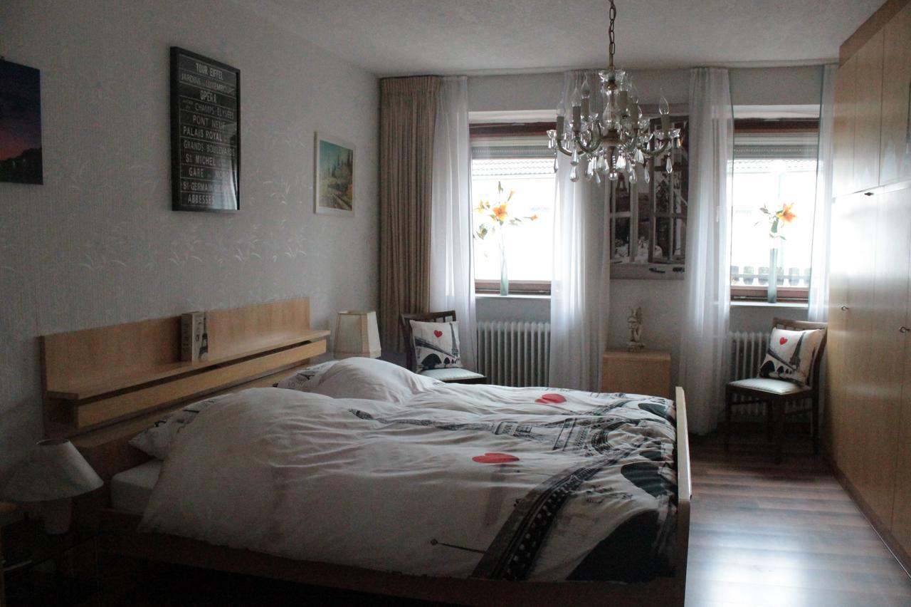 Pension Rodenburg Duppach エクステリア 写真