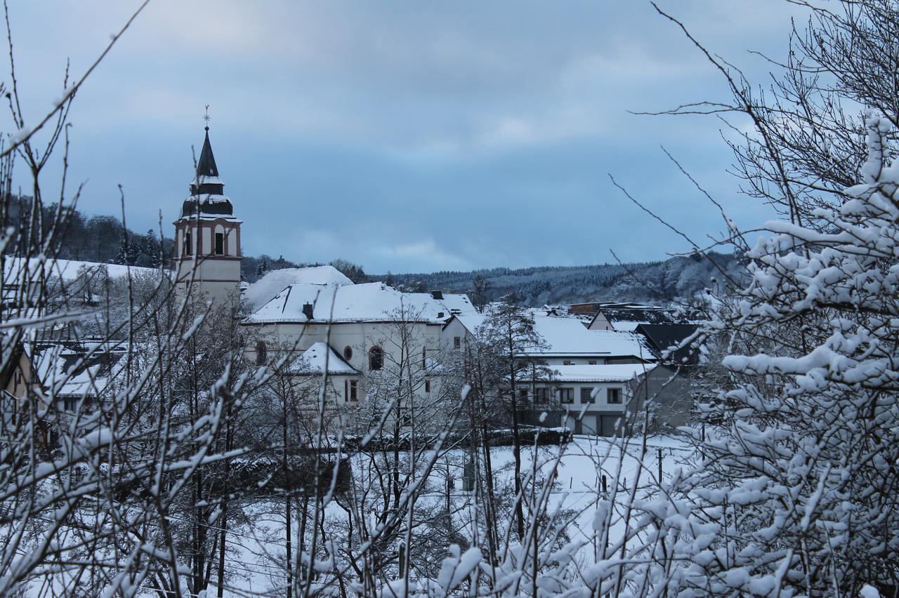 Pension Rodenburg Duppach エクステリア 写真