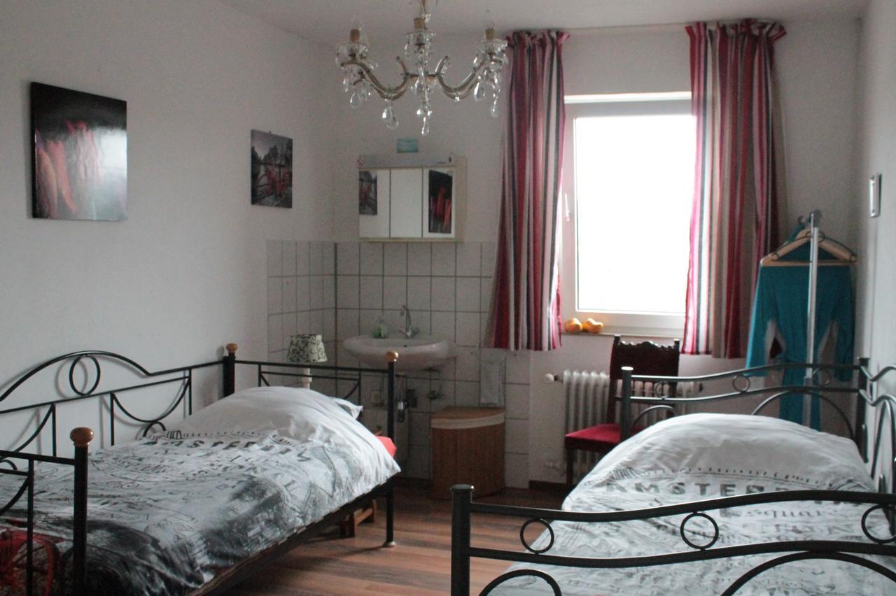 Pension Rodenburg Duppach エクステリア 写真